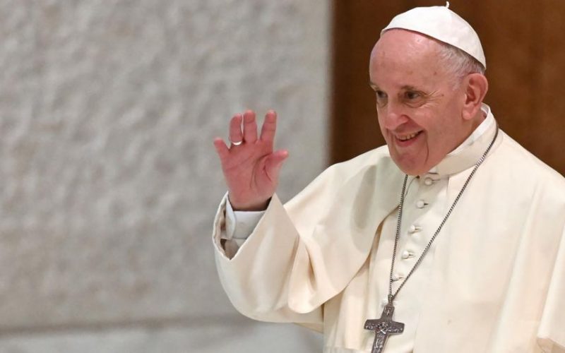 El Papa Francisco rinde homenaje al Periodismo