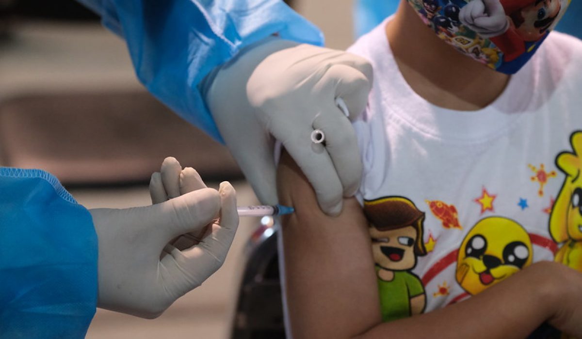 Invita Gobierno Municipal a aplicación de vacunas contra COVID para niñas y niños de 7 a 8 años de edad