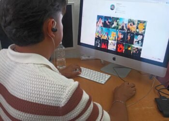 El uso excesivo de redes sociales afecta la felicidad y el bienestar: docente de FEI-UACH.