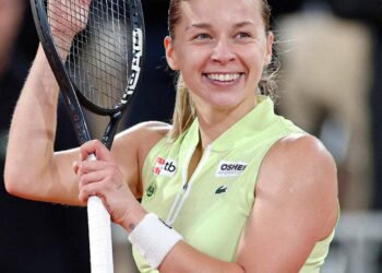 ¡La Cenicienta del tenis! Sin patrocinador y desde el lugar 114, Maja Chwalińska busca la gloria en Roland-Garros y una bolsa millonaria