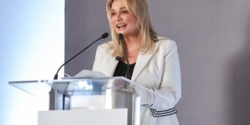 La prosperidad y las oportunidades se construyen entre todos: Maru Campos