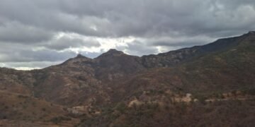 Pronostican vientos fuertes y lluvias con posible granizo durante martes y miércoles