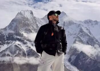 La montaña se cobra al ‘intocable’: Muere en una avalancha Nirmal Purja, el hombre que desafió la gravedad en los 14 techos del mundo